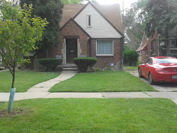 13945 Warwick St, Detroit, MI 48223