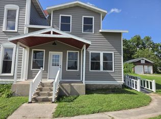 1605 8th St, Monroe, WI 53566