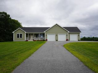 276 Turkey Ln, Buxton, ME 04093