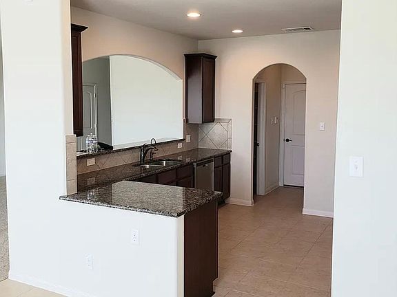 2nd image of 1673 Breanna Ln