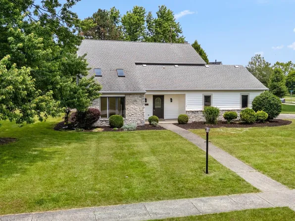 9304 Deer Trl, Fort Wayne, IN 46804