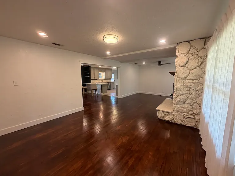 6128 Hollis Ave — Photo 12