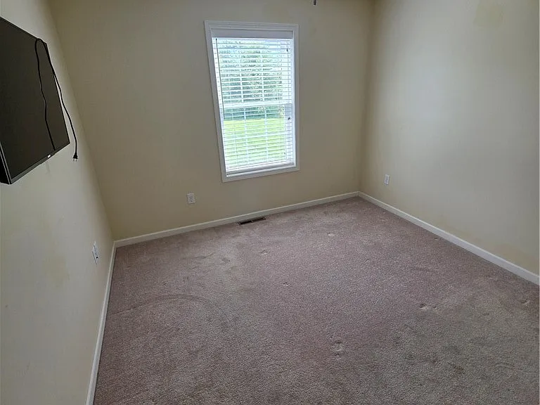 16653 E Main St — Photo 12
