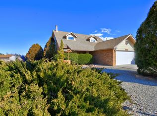 7311 Grange Ave NW, Albuquerque, NM 87120