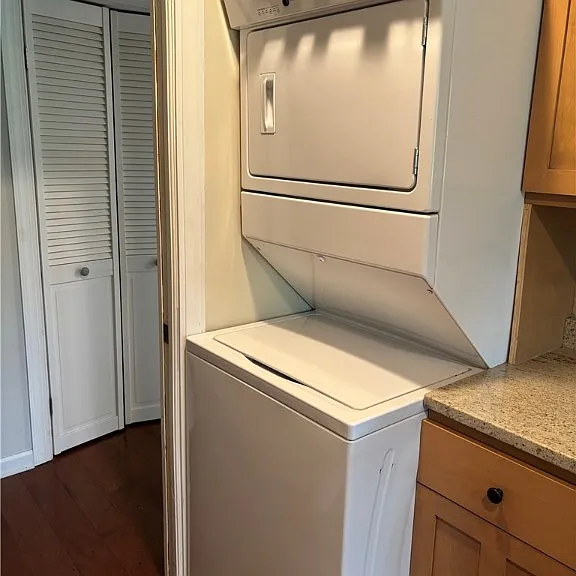 300 N Windward Dr #218 — Photo 9
