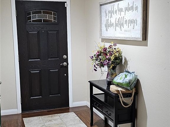 3rd image of 850 Etiwanda Ave