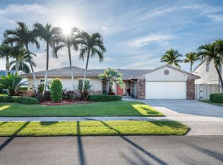 971 Cumberland Ter, Davie, FL 33325