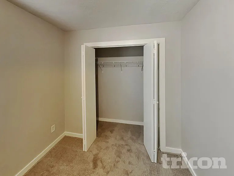 1016 Deerpass Dr — Photo 13