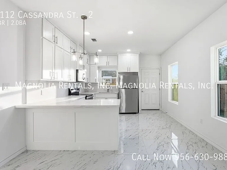 2112 Cassandra St #2 — Photo 4