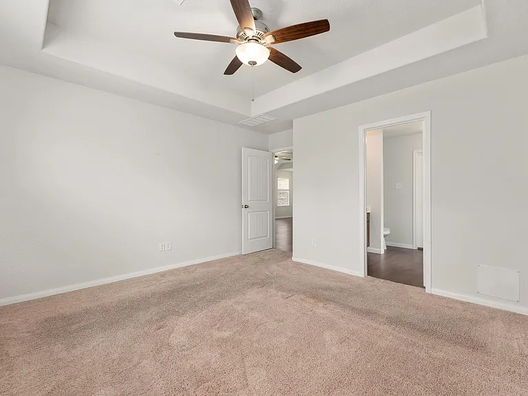 17555 Greystanes Rd — Photo 12