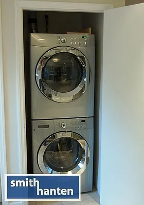 Rented by Smith Hanten Properties | media 8