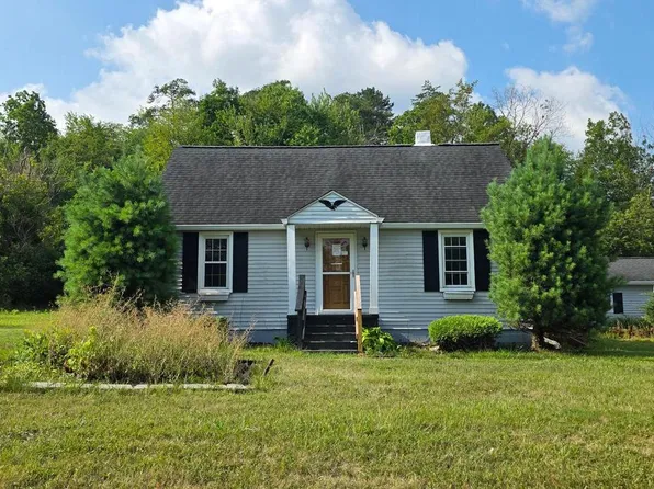 6157 Strasburg Rd, Strasburg, VA 22657