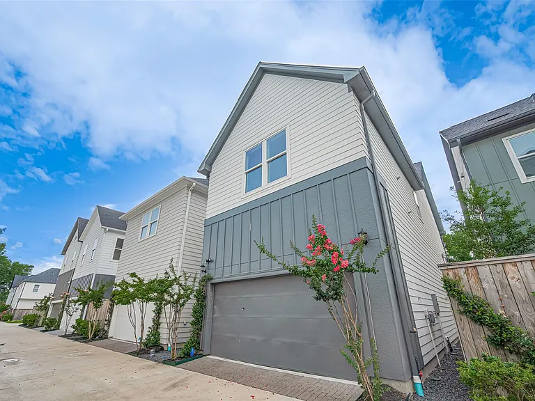 5308 S Capitol St — Photo 24