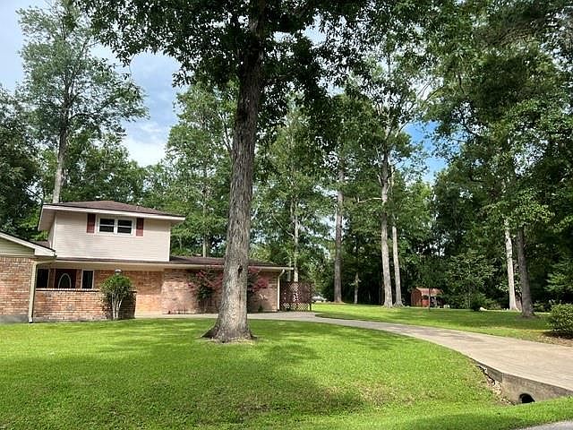 1st image of 802 W Wildwood Dr