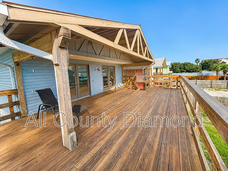 6009 Sunset Ave — Photo 3