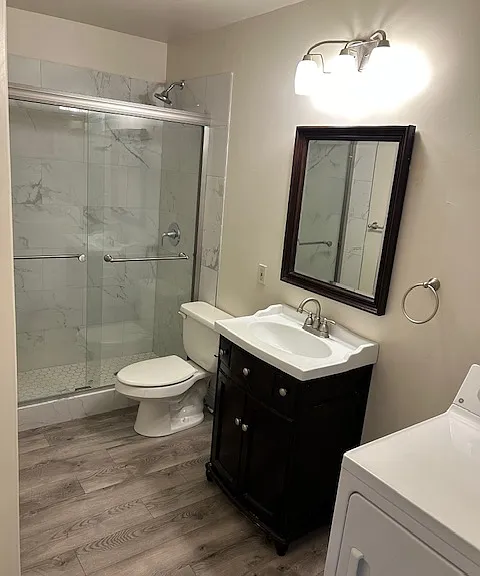 2141 E Alondra St #B — Photo 6