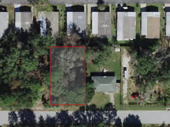 7011 W Merrivale Ln, Homosassa, FL 34446