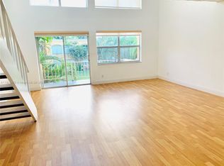 18111 NW 68th Ave APT F207, Hialeah, FL 33015