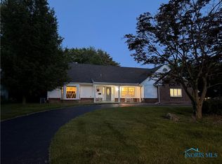1955 Glen Arbor Dr, Toledo, OH 43614