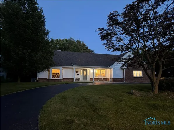 1955 Glen Arbor Dr, Toledo, OH 43614