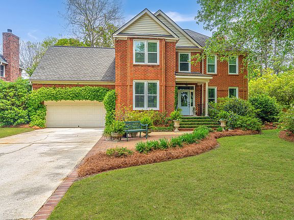 2nd image of 1399 Southlake Dr