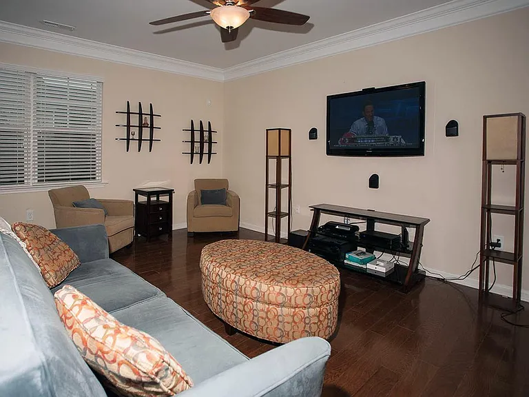 814 Nanny Reams Ln — Photo 3
