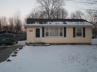 7253 Meldrum Rd, Fair Haven, MI 48023