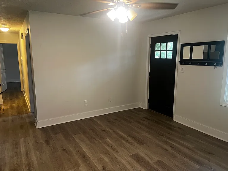 129 Sardis Rd — Photo 3