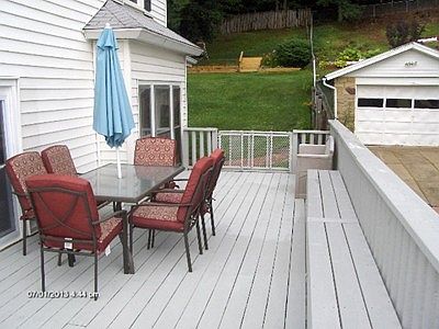 3rd image of 269 Linden Ave