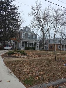211 S Van Buren Ave, Saint Louis, MO, 63122