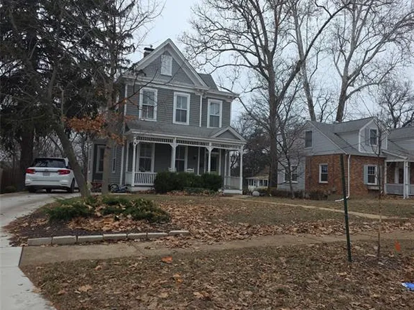 211 S Van Buren Ave, Saint Louis, MO 63122