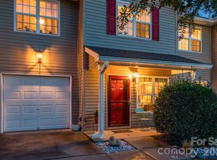 137 Wiltshire Cir, Fletcher, NC 28732