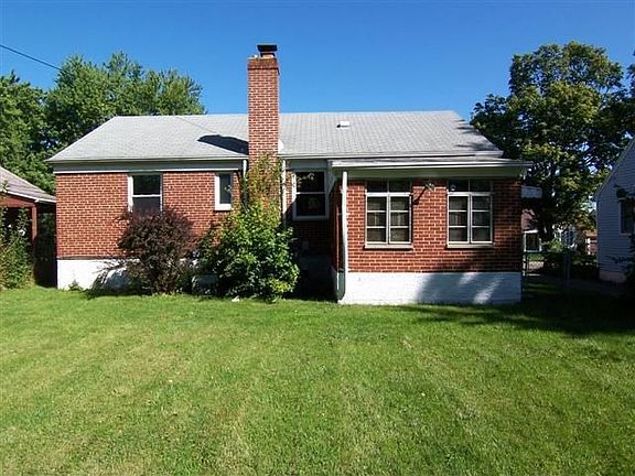 2nd image of 350 Castlewood Ave