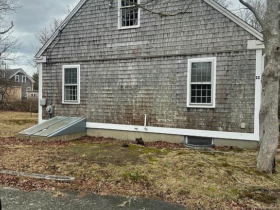 3rd image of 33 Old Colony Road