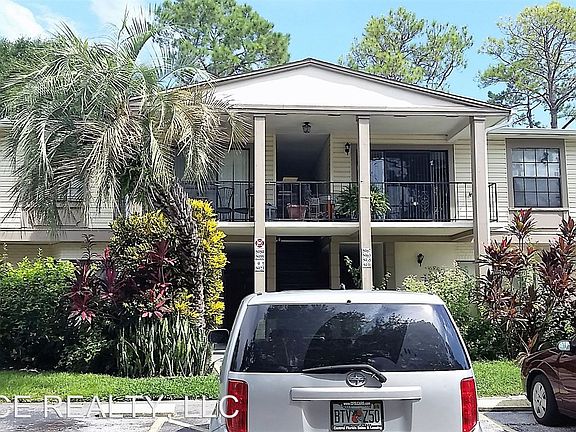 2nd image of 5923 Village Cir #5923