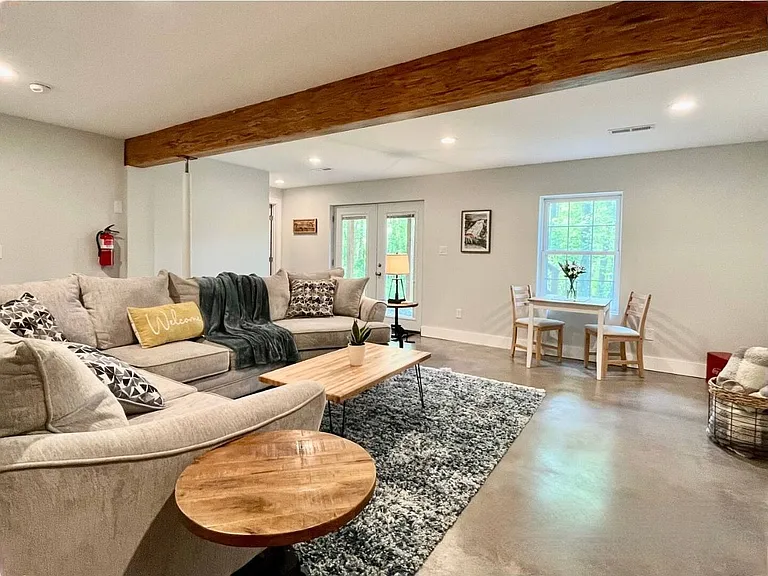107 Mountain View Dr — Photo 14