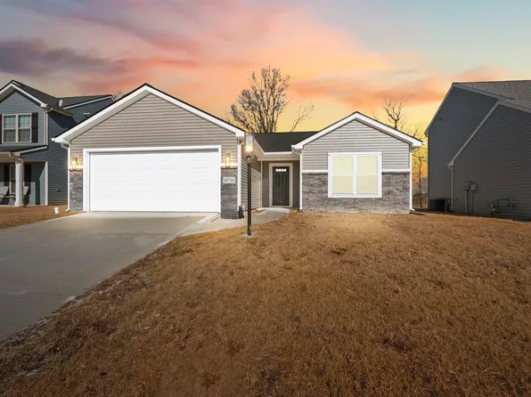 14744 Verona Lakes Psge, Fort Wayne, IN 46814