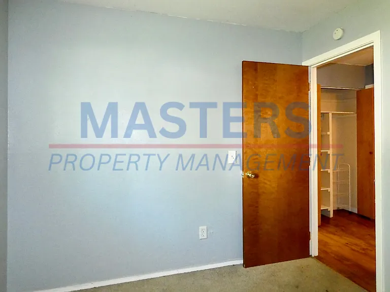 3907 Donegal Ln — Photo 20