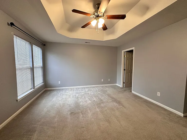253 Horizon Cir — Photo 15