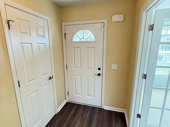 2nd image of 3921 Stanton Hall Pkwy