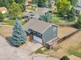 4511 Steamboat Cir, Rapid City, SD 57702