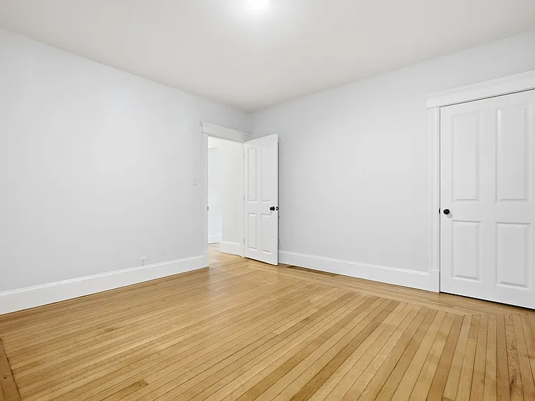 81 Huntington Rd #1 — Photo 11