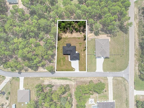 3rd image of 8768 N Hasting Dr