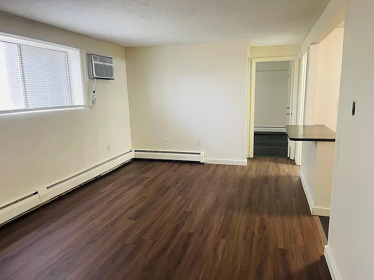 123 English Village Rd #103 — Photo 8