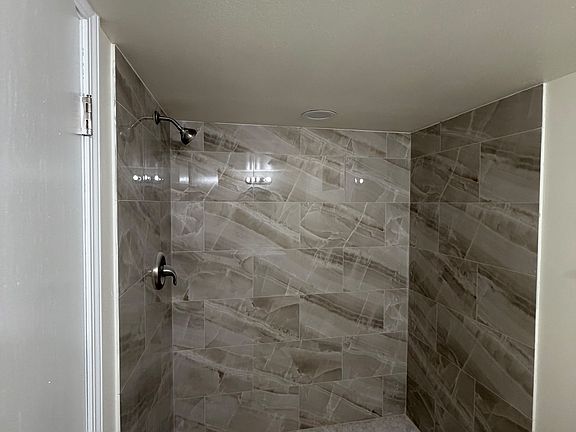 2nd image of 4900 N 61st St