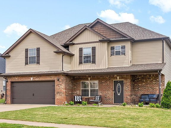 2nd image of 682 Sturdivant Dr