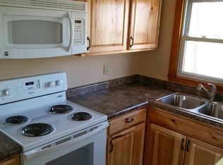 1205 W 7th St, Cedar Falls, IA 50613