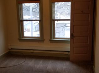 84 Maple St, Manistee, MI 49660