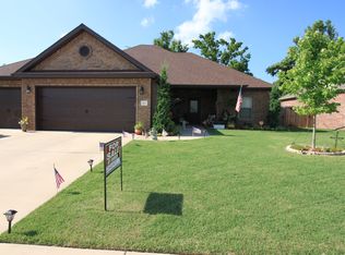 1513 W Stratton Dr, Rogers, AR 72756