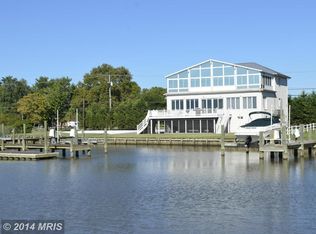 9114 N Point Rd, Fort Howard, MD 21052